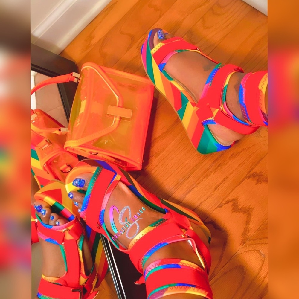 Platform sandals